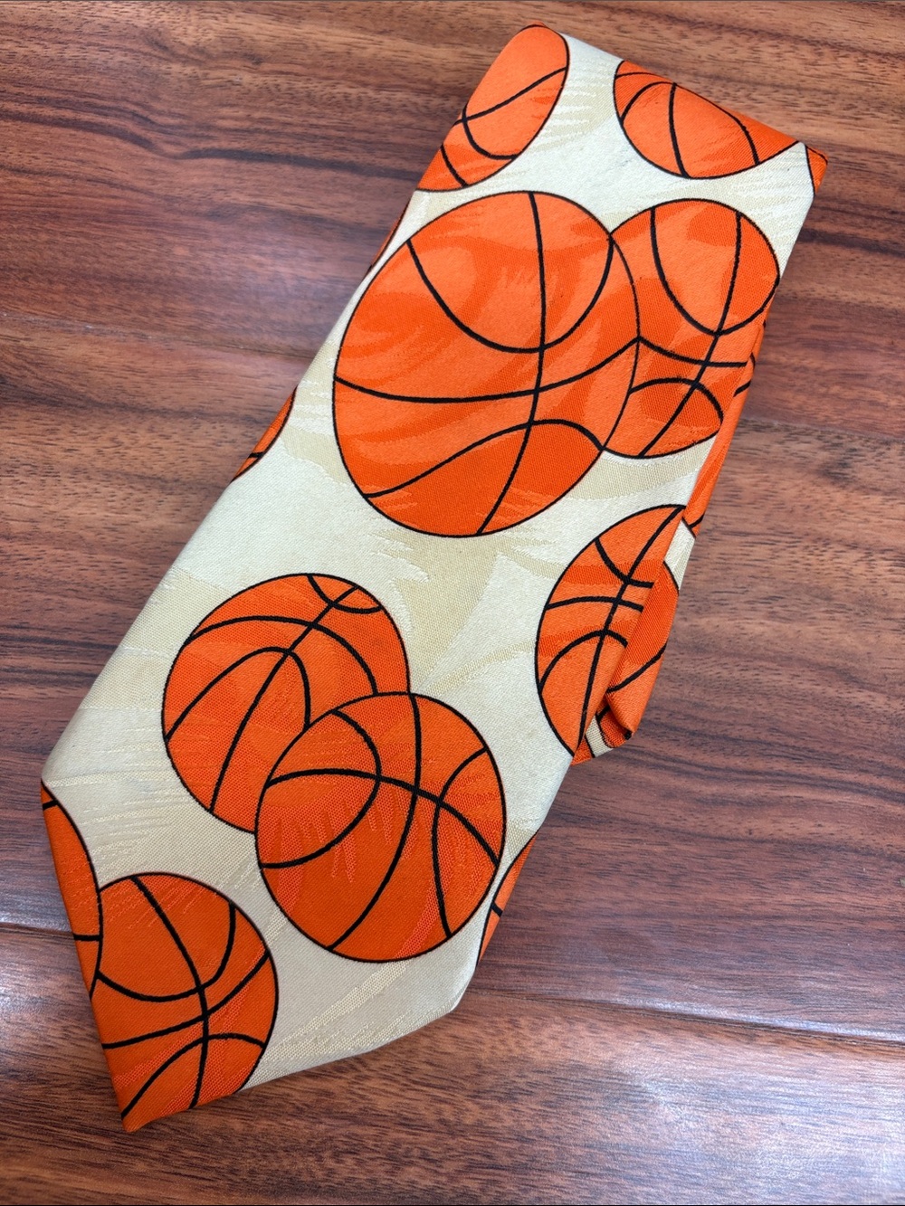 A. Rogers Neck Tie‎ Basketball